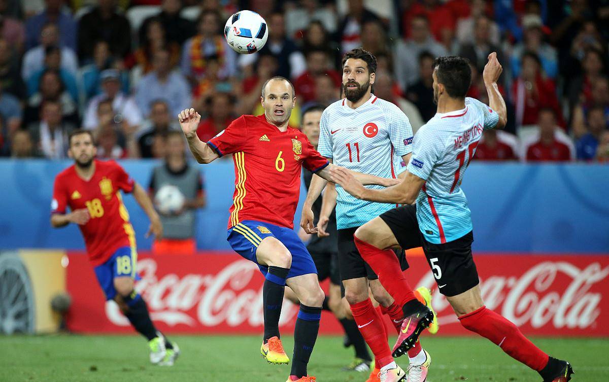 纽伦堡抗击降级危机,稳步提升积分榜排名 纽伦堡抗击降级危机,稳步提升积分榜排名