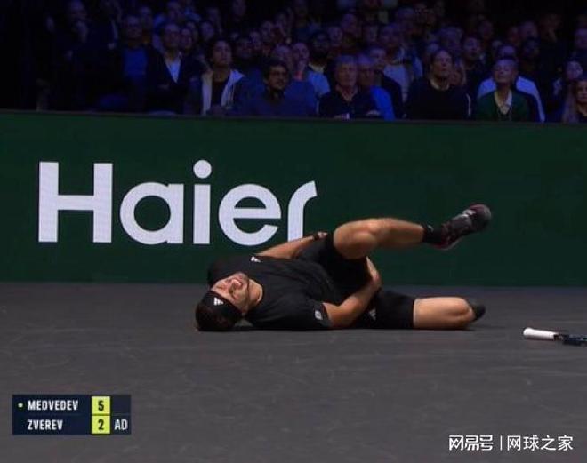 法网横扫戴维斯杯，兹维列夫高光表现