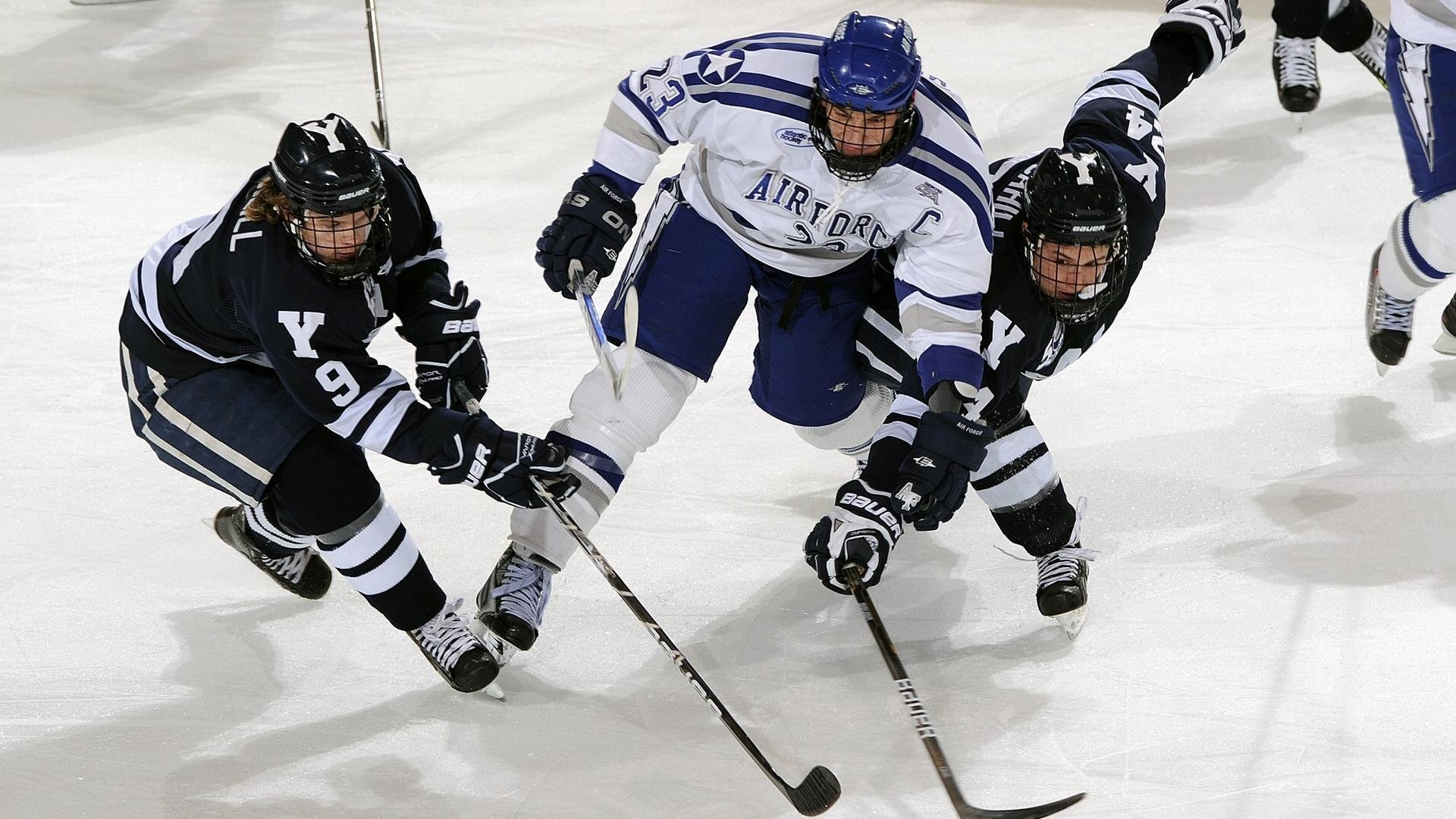 2026世界杯焦点战与马刺猛龙交易，体育世界的双重变奏