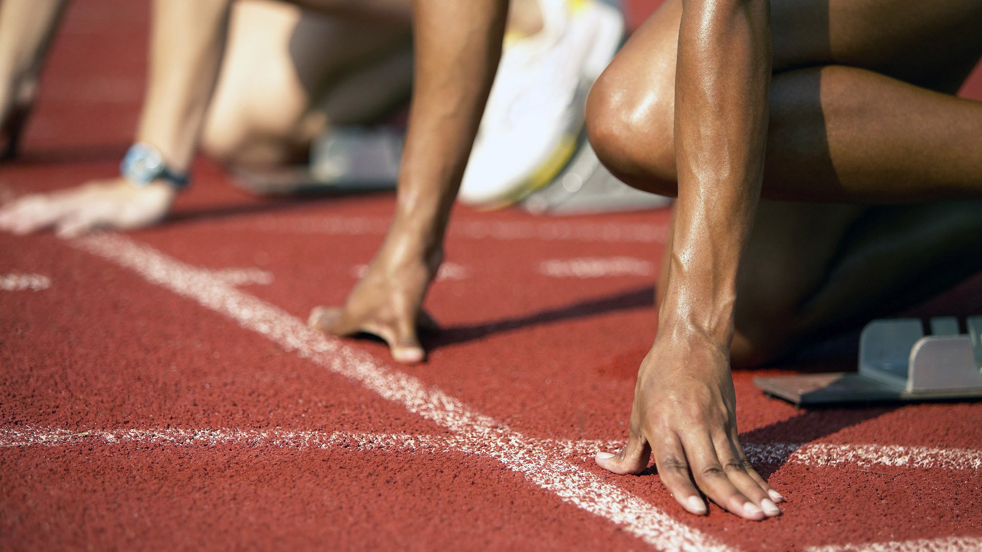 东决关键战之夜，贝恩防守端锁死对手，铸就钢铁防线